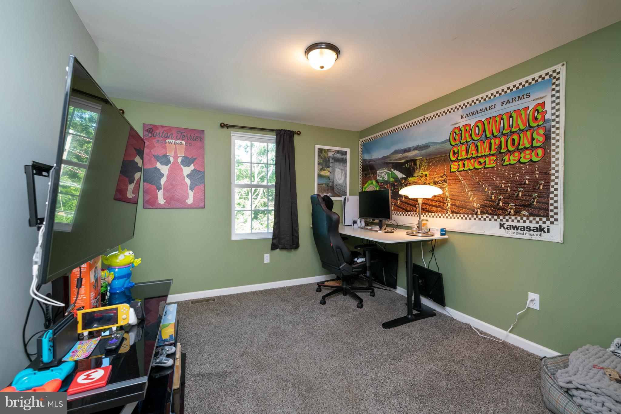 909 Old Pylesville Road Pylesville, MD 21132 - Photo 45 of 61 2nd upper bedroom