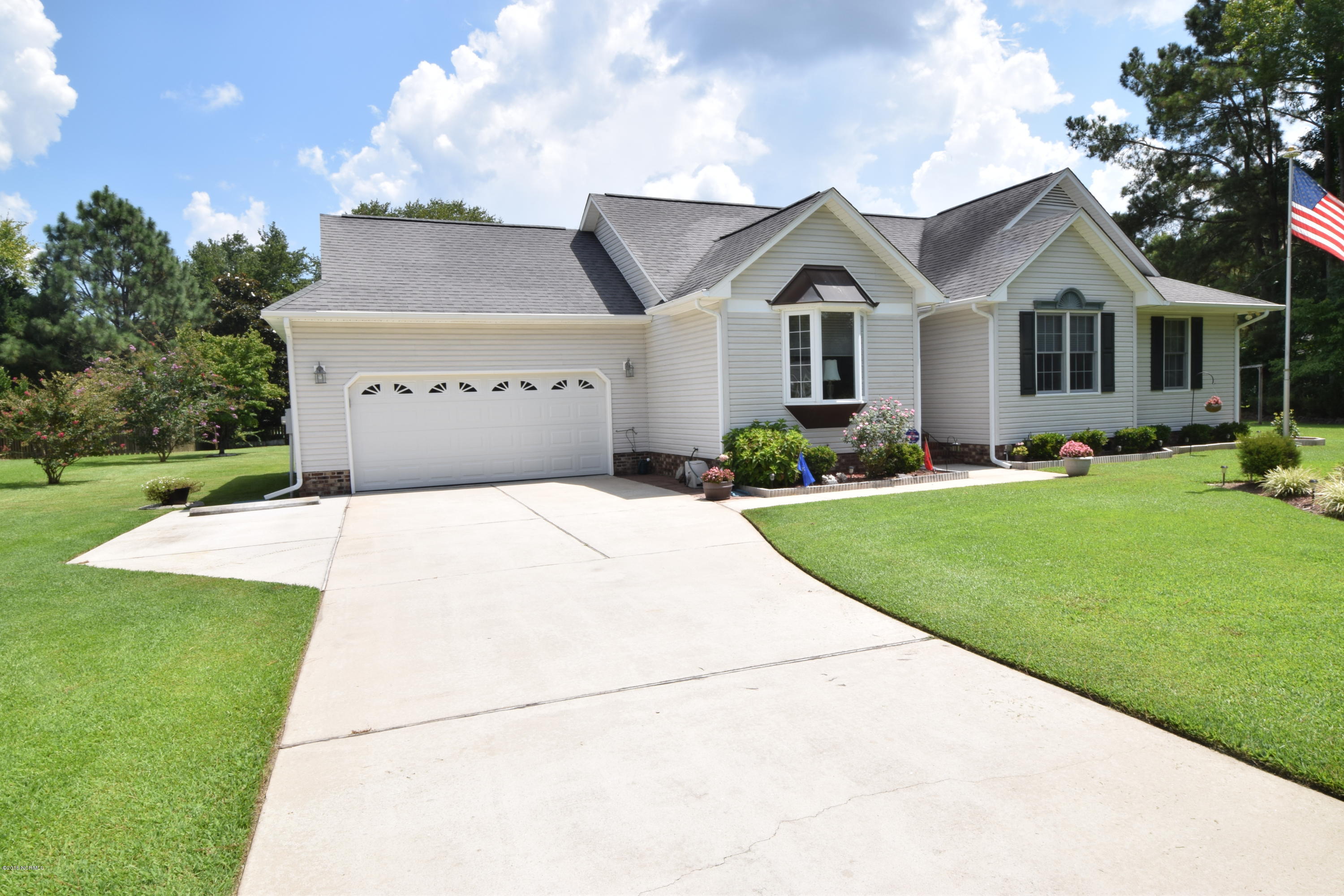 201 Dobbs Spaight Road New Bern, NC 28562 - Photo 42 of 42 33