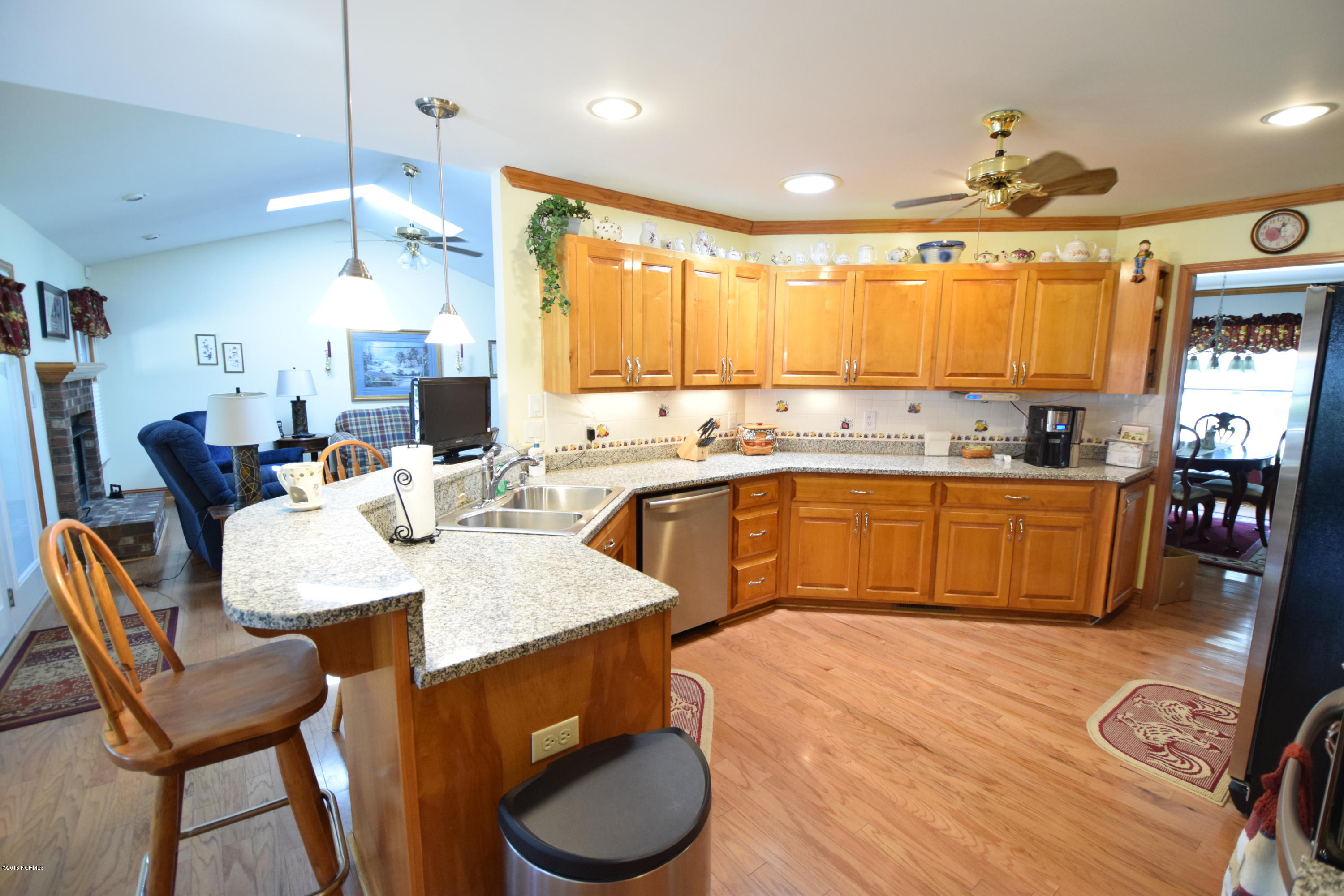 201 Dobbs Spaight Road New Bern, NC 28562 - Photo 5 of 42 7b