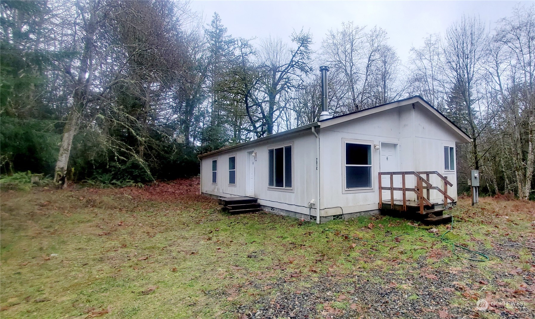 701 East Jared Road Shelton, WA 98584 - Photo 2 of 18 Gallery Image 2