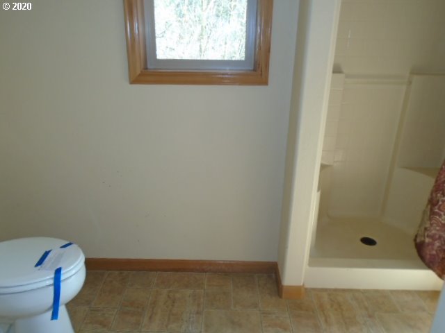 64636 Mc Intyre Road Rhododendron, OR 97049 - Photo 14 of 24 Gallery Image 14
