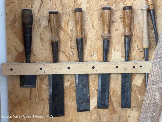 $985,000 | 40-67 Popstone Road, Stone Ridge, NY 12484