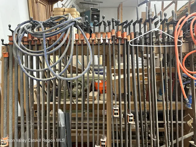 $985,000 | 40-67 Popstone Road, Stone Ridge, NY 12484