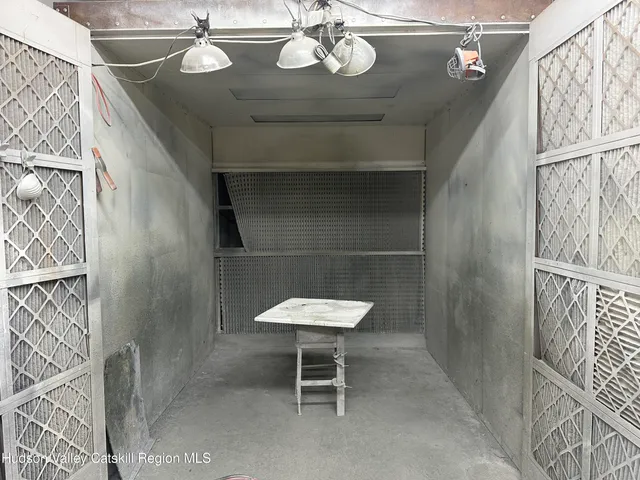 $985,000 | 40-67 Popstone Road, Stone Ridge, NY 12484