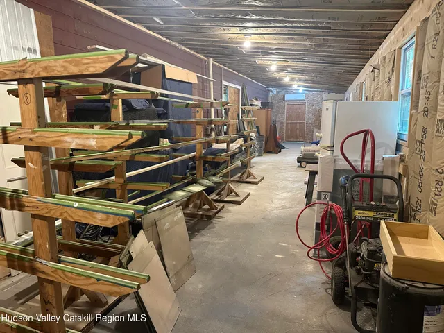 $985,000 | 40-67 Popstone Road, Stone Ridge, NY 12484