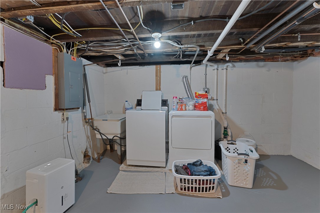 1307 Shields Road Youngstown, OH 44511 - Photo 35 of 38 Gallery Image 35