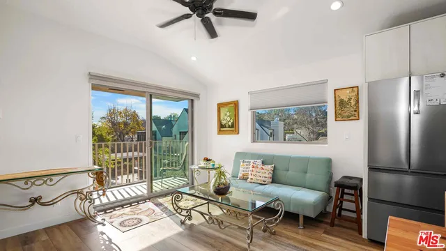 $4,495 | 116 South Glenroy Avenue, Unit ADU, Los Angeles, CA 90049