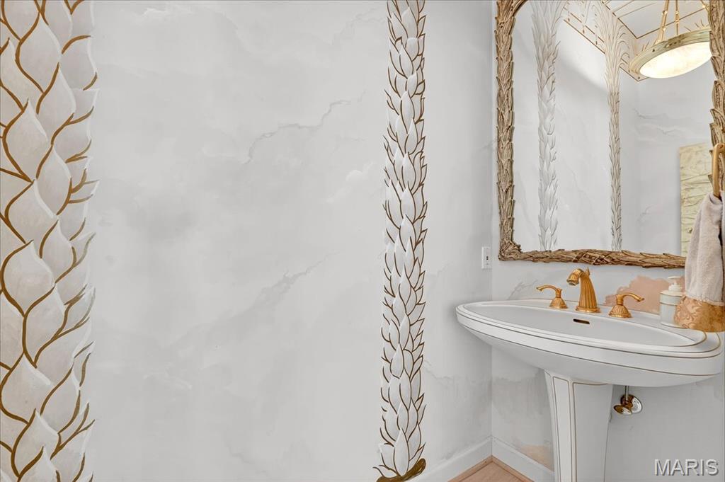 13309 Buckland Hall Road Town and Country, MO 63131 - Photo 19 of 51