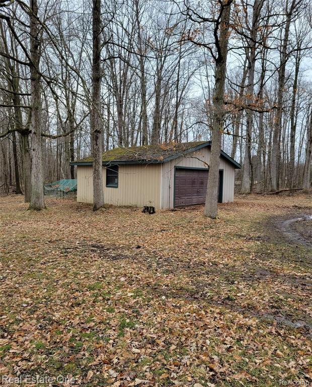 219 Dockham Road Columbiaville, MI 48421 - Photo 33 of 41