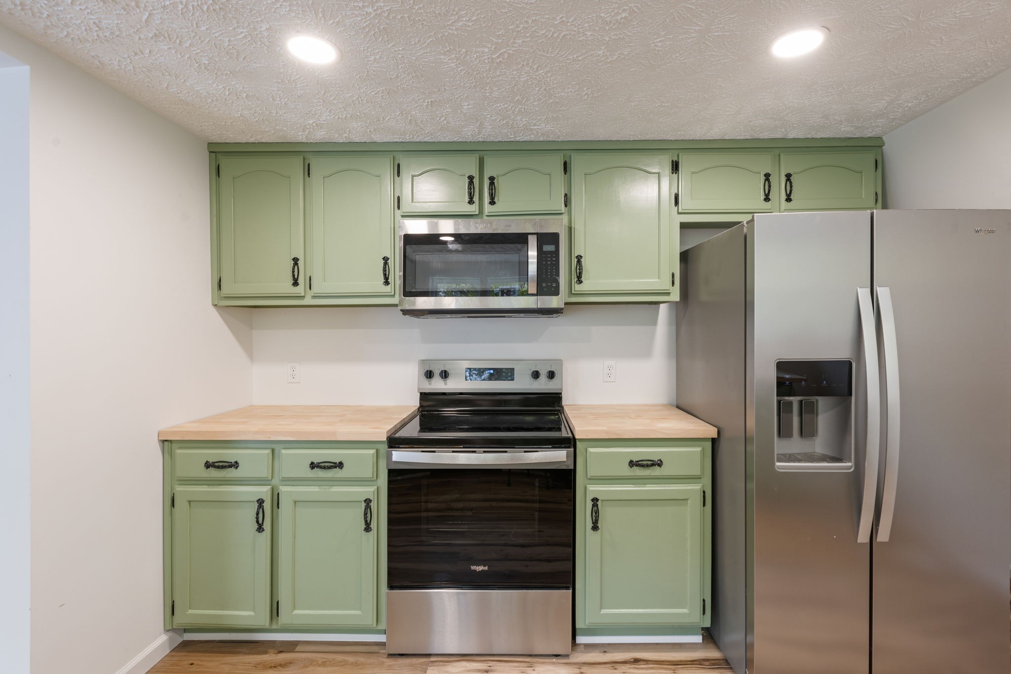 415 Durrett Street Springfield, TN 37172 - Photo 24 of 54 a kitchen with a refrigerator and a stove