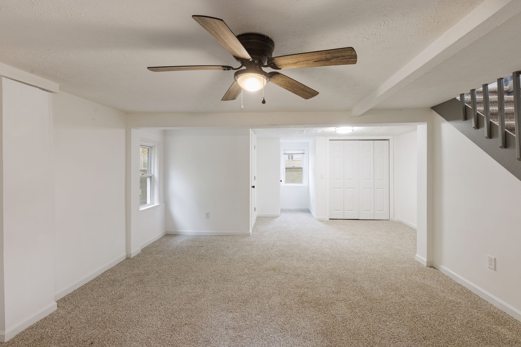 415 Durrett Street Springfield, TN 37172 - Photo 33 of 54 a view of an empty room and window