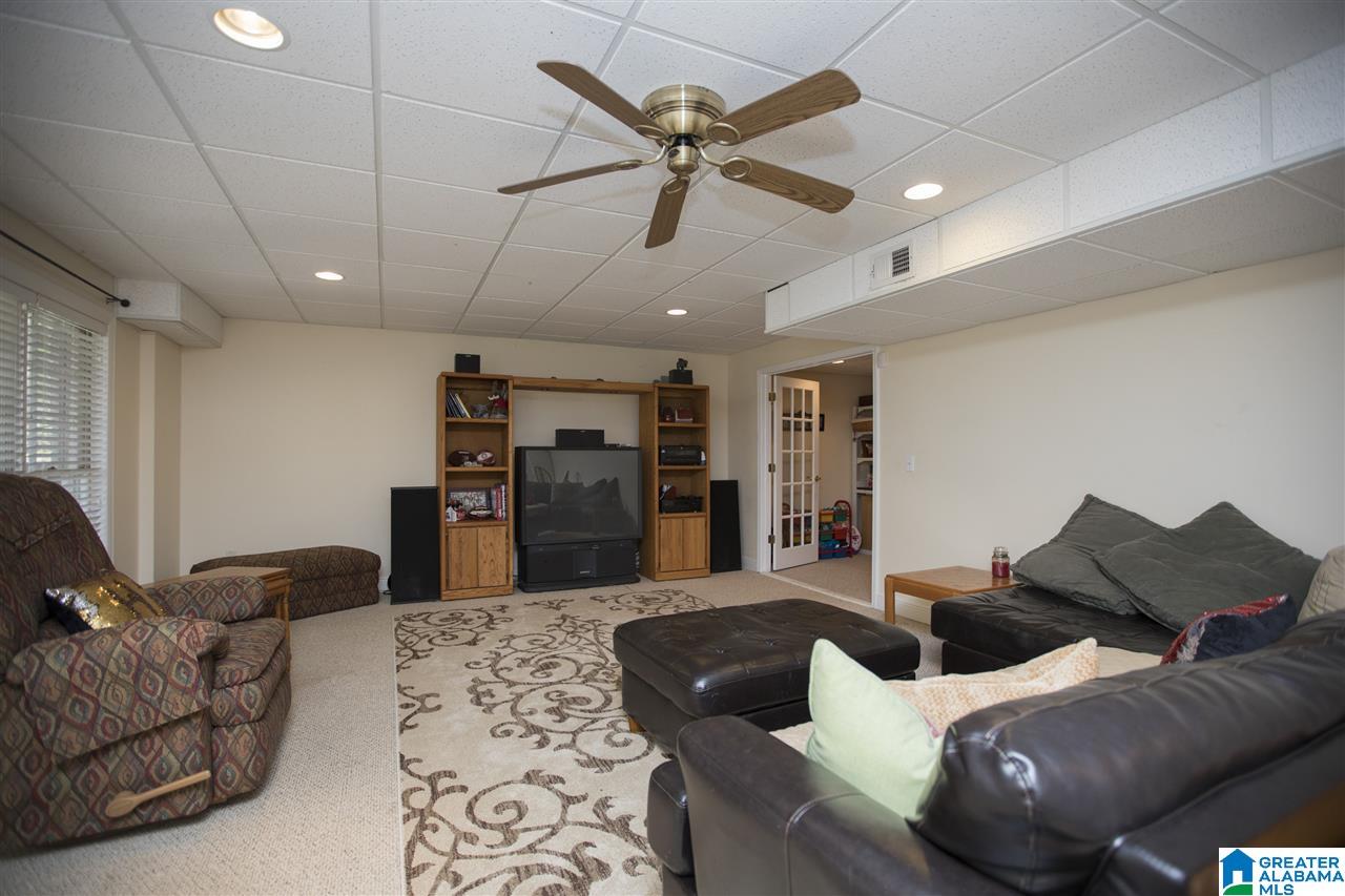 1009 Oak Tree Road Birmingham, AL 35244 - Photo 37 of 50