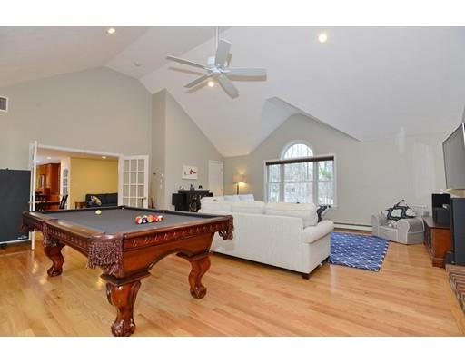 2 Brittany Road Bellingham, MA 02019 - Photo 10 of 30 Gallery Image 10