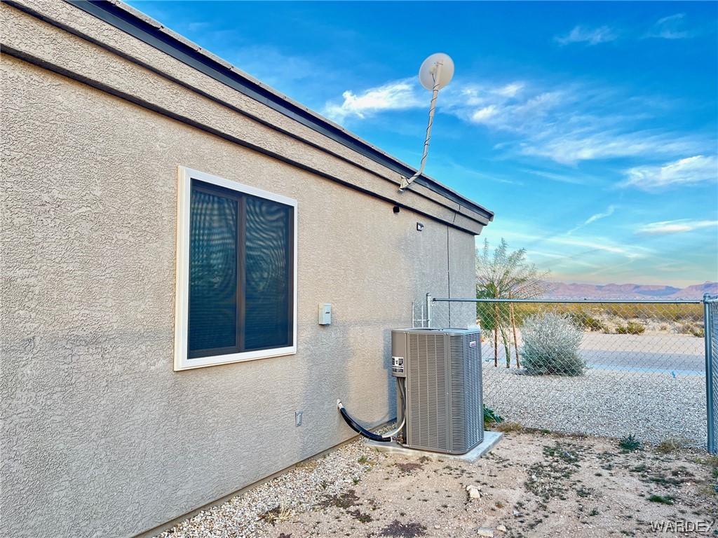 471 Mormon Flat Road Golden Valley, AZ 86413 - Photo 21 of 24