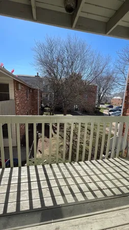 $1,295 | 4301 West Shamrock Lane, Unit 2D, McHenry, IL 60050