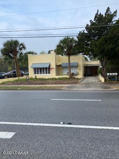 404 North Ridgewood Avenue Edgewater, FL 32132 - Photo 1 of 9 IMG_1058 (1)