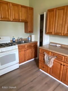 404 North Ridgewood Avenue Edgewater, FL 32132 - Photo 9 of 9 IMG_1072 (1)