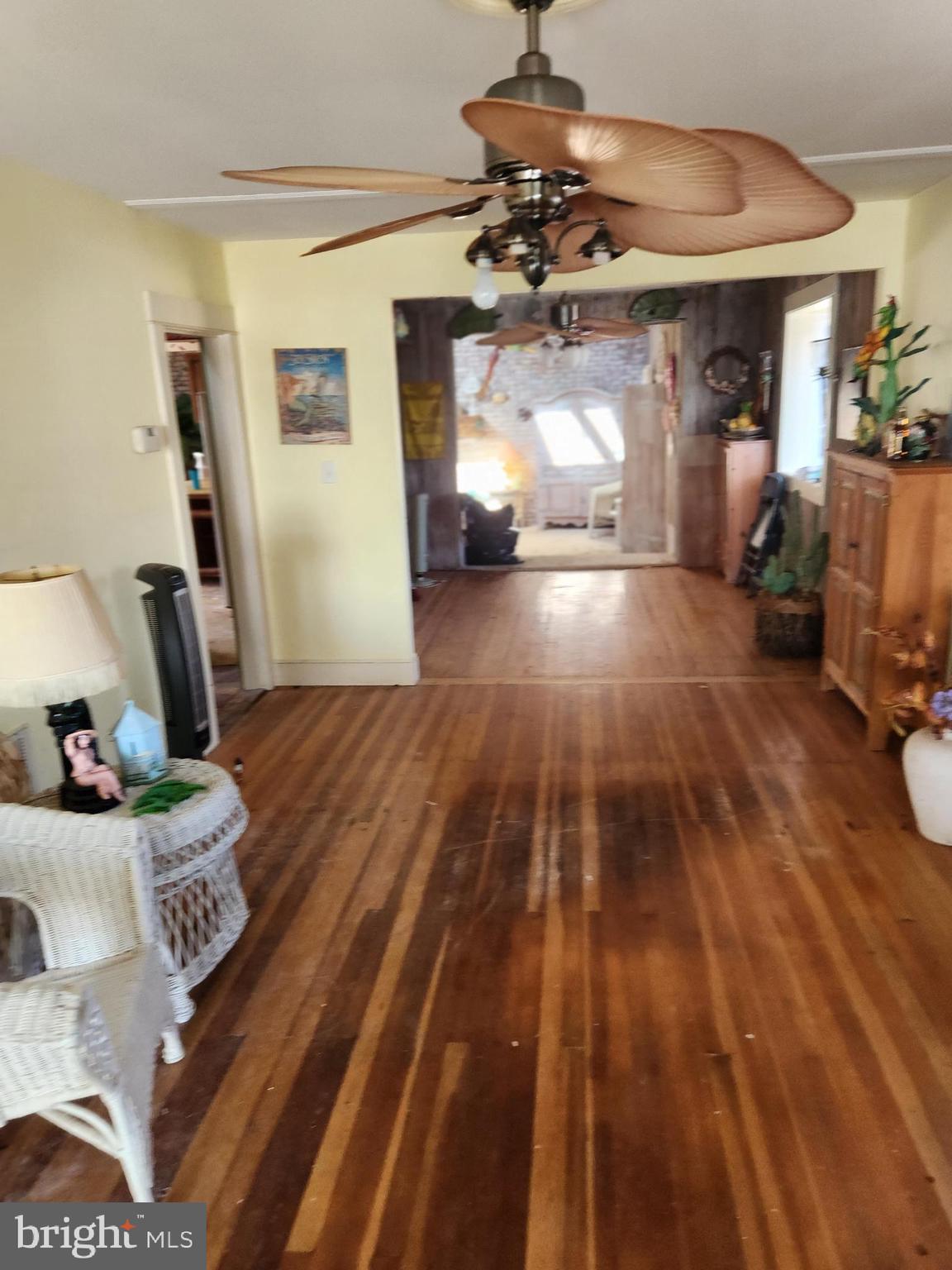 7805 SW Road Pasadena, MD 21122 - Photo 14 of 30 Gallery Image 14