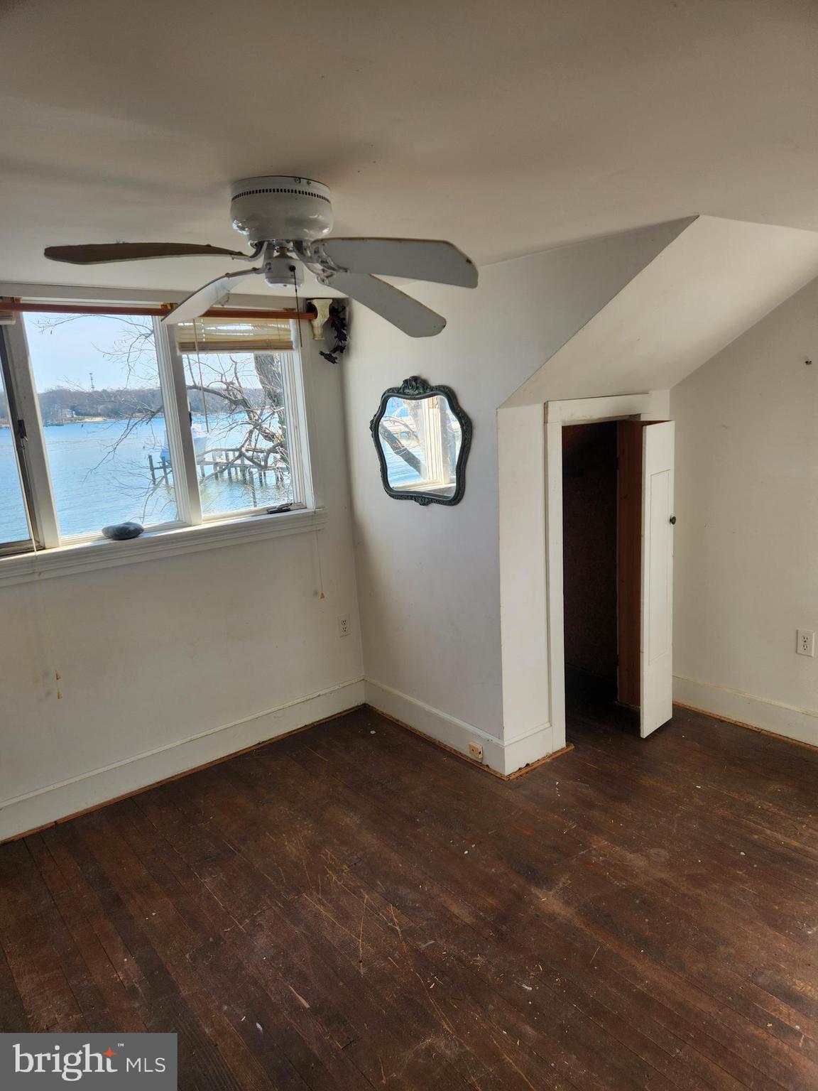 7805 SW Road Pasadena, MD 21122 - Photo 23 of 30 Gallery Image 23