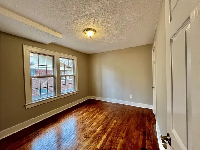 $265,000 | 1321 West College Street, Independence, MO 64050