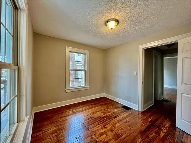 $265,000 | 1321 West College Street, Independence, MO 64050