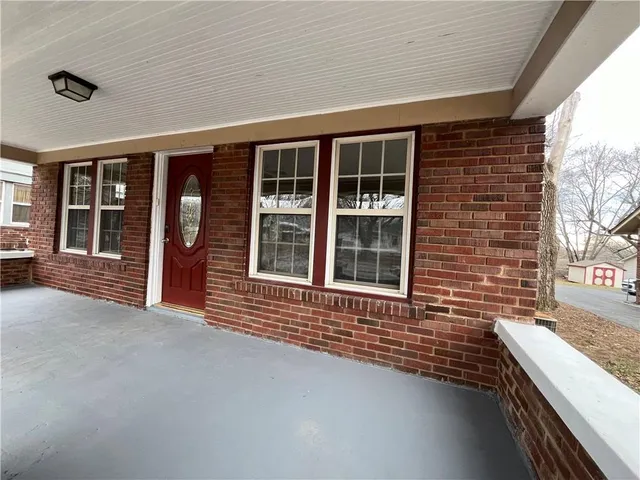 $265,000 | 1321 West College Street, Independence, MO 64050