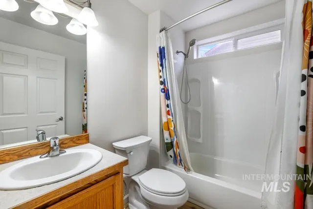 $325,000 | 1343 Valencia Street, Twin Falls, ID 83301