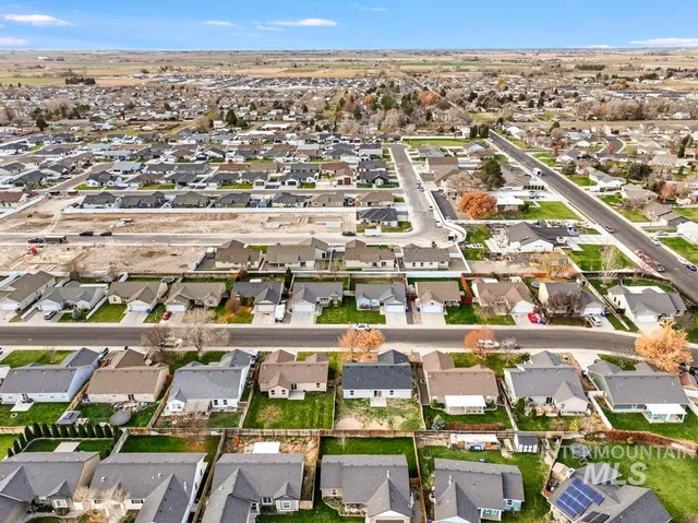 $325,000 | 1343 Valencia Street, Twin Falls, ID 83301