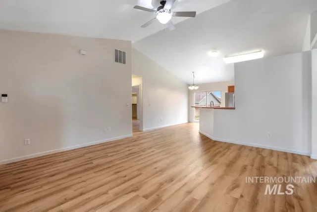 $325,000 | 1343 Valencia Street, Twin Falls, ID 83301