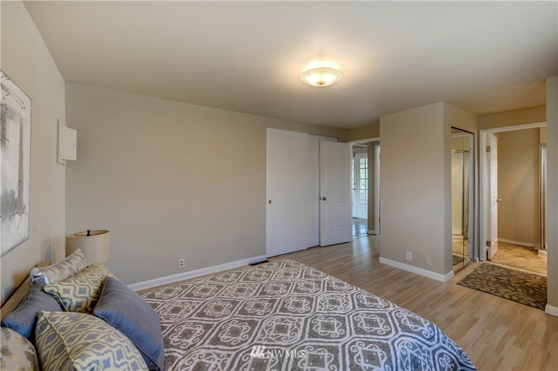 12690 Southeast 169th Street Renton, WA 98058 - Photo 11 of 21 Gallery Image 11