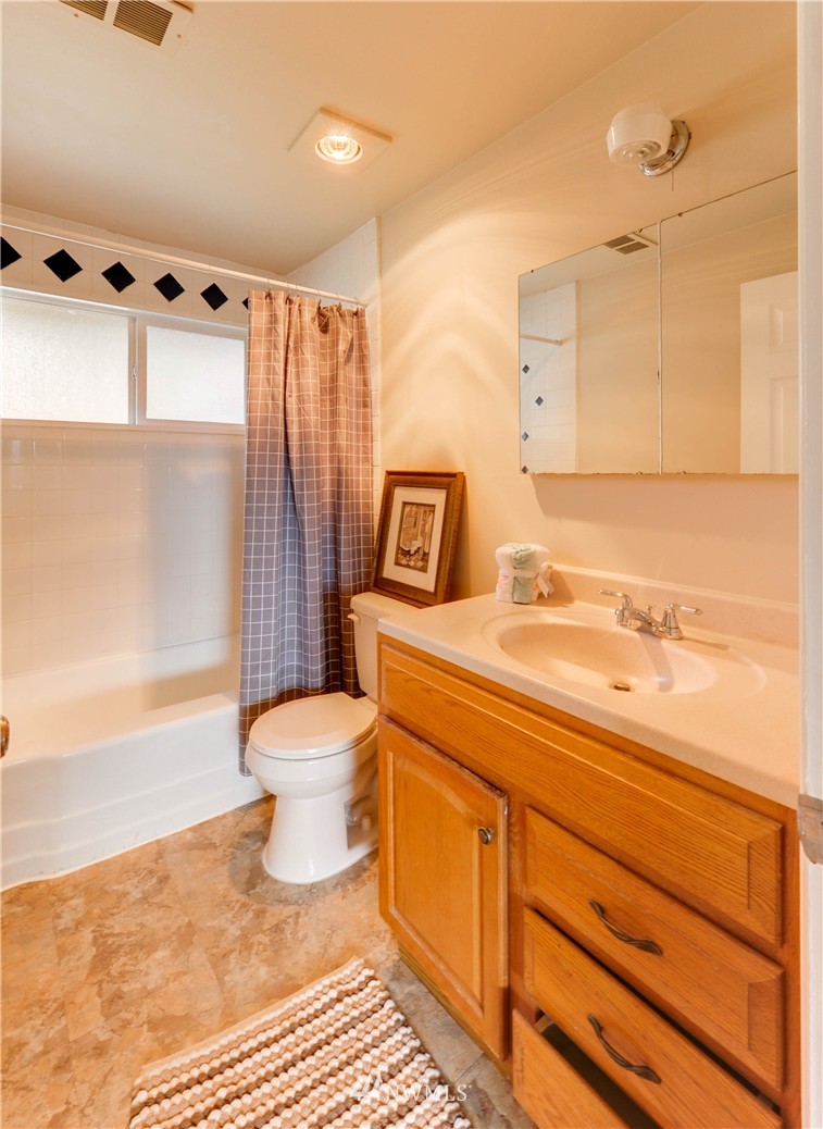 12690 Southeast 169th Street Renton, WA 98058 - Photo 16 of 21 Gallery Image 16