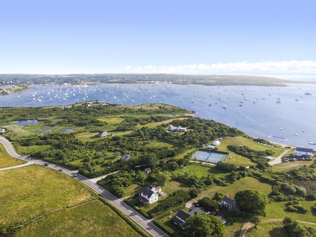 626 Corn Neck Road Block Island, RI 02807 - Photo 2 of 29