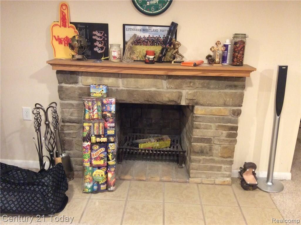 10381 Wayne Road Livonia, MI 48150 - Photo 28 of 54 IMG_5463.JPG