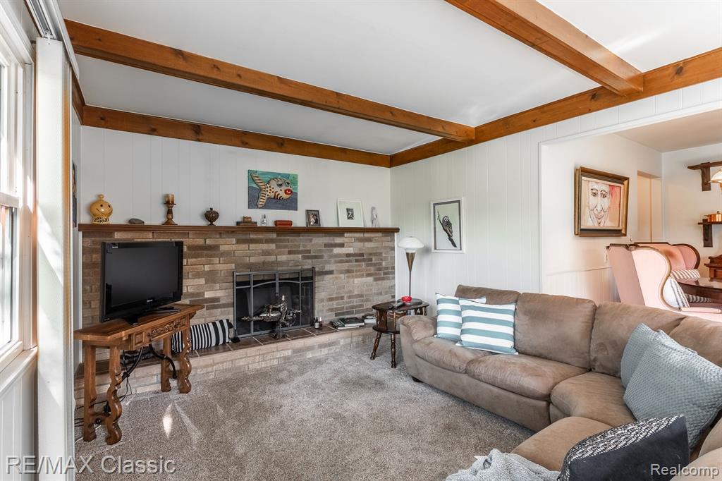 25886 Branchaster Road Farmington Hills, MI 48336 - Photo 17 of 35