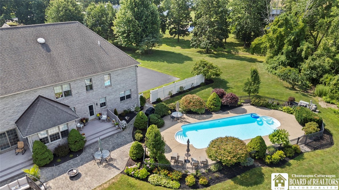 112 Johnson Street Pomfret, NY 14063 - Photo 5 of 46