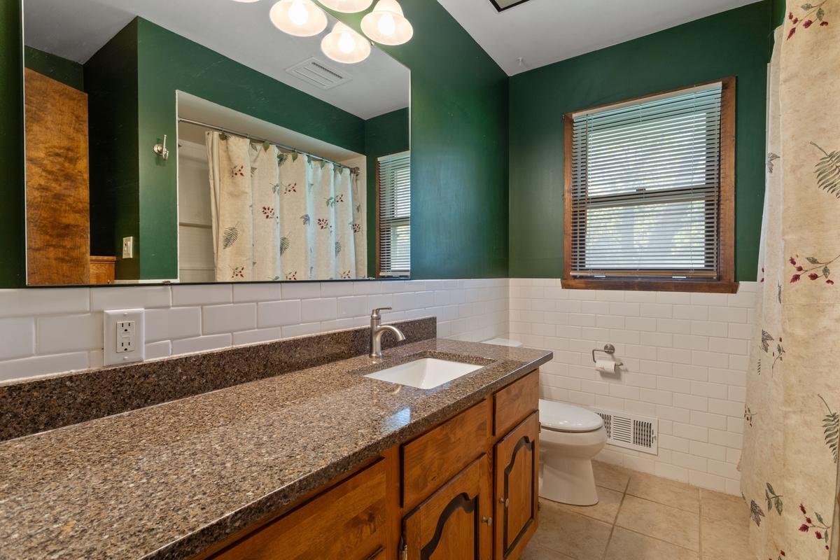 1559 McCarthy Road Eagan, MN 55121 - Photo 7 of 28
