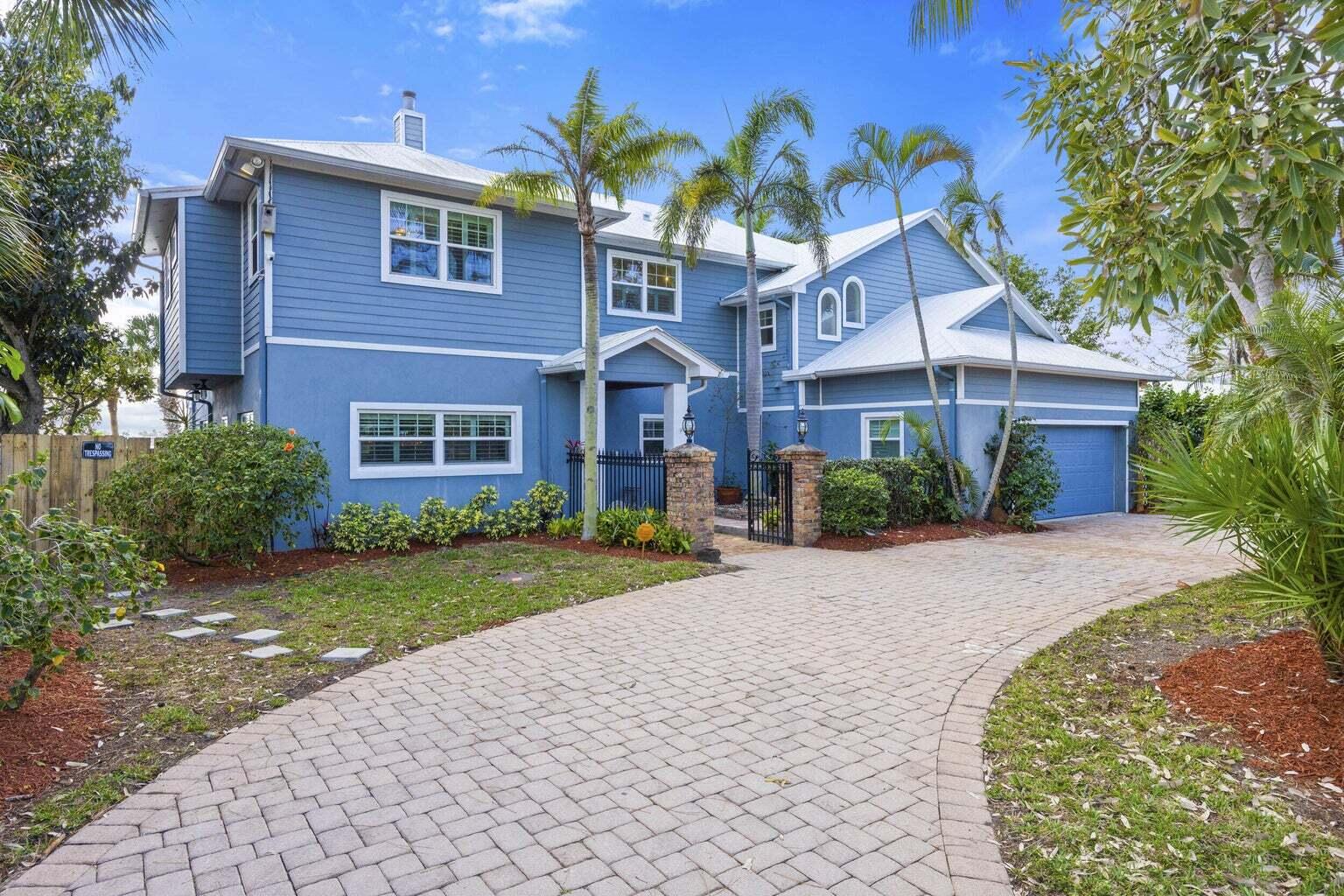 1009 Northwest Terrace Road Stuart, FL 34994 - Photo 3 of 69 20250217200200090989000000-o