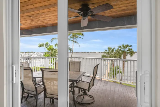 $2,600,000 | 1009 Northwest Terrace Road, Stuart, FL 34994