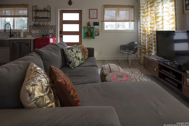 a view of empty room