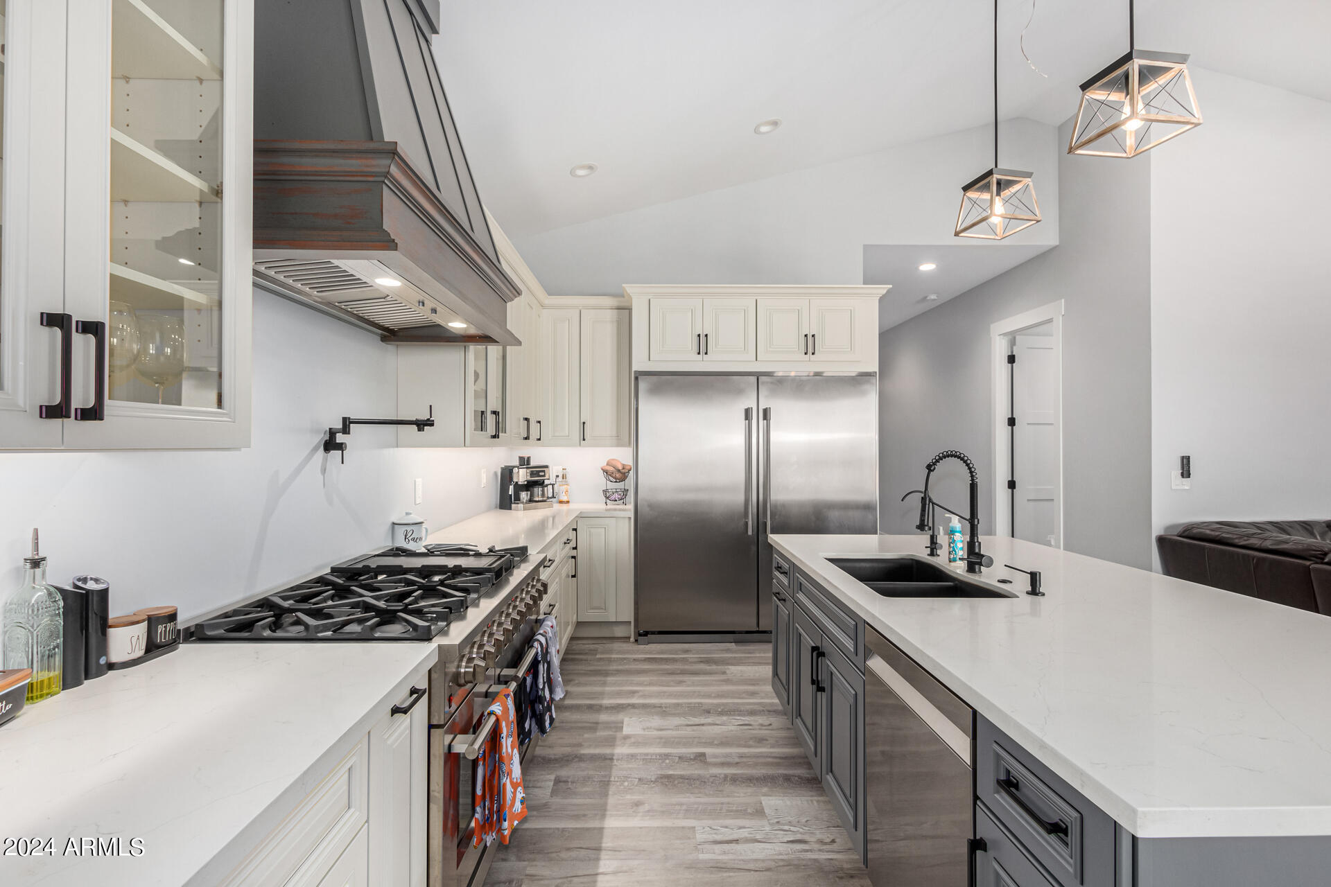 708 West Tanya Road Phoenix, AZ 85086 - Photo 12 of 34 0011-11-Tanya