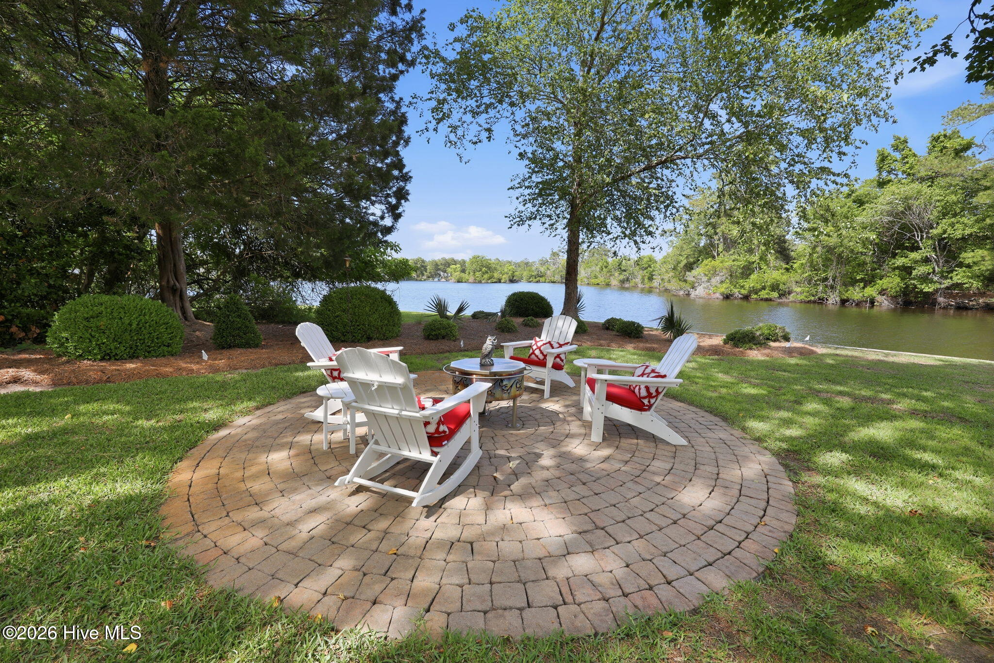 2406 Harbor Island Road New Bern, NC 28562 - Photo 12 of 72 20-web-or-mls-0C0A5884