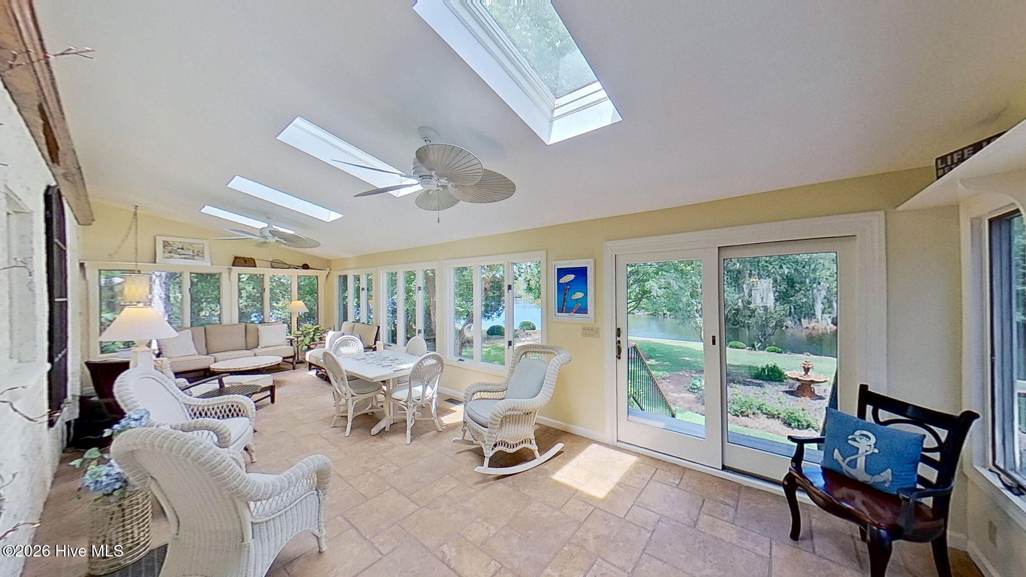2406 Harbor Island Road New Bern, NC 28562 - Photo 28 of 72 30-web-or-mls-2406-Harbor-Island-Rd-New-