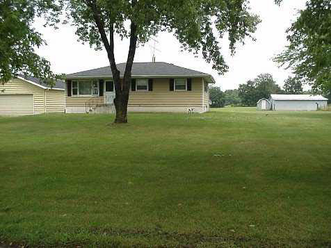 68838 Sweetbriar Road Walkerton, IN 46574 - Photo 3 of 4