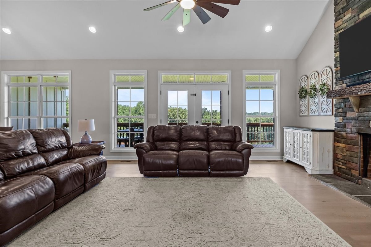 4251 Spring Valley Road Cumberland City, TN 37050 - Photo 14 of 67