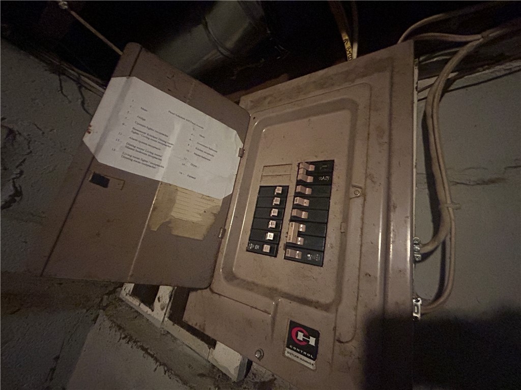 455 Frost Avenue Rochester, NY 14611 - Photo 22 of 33