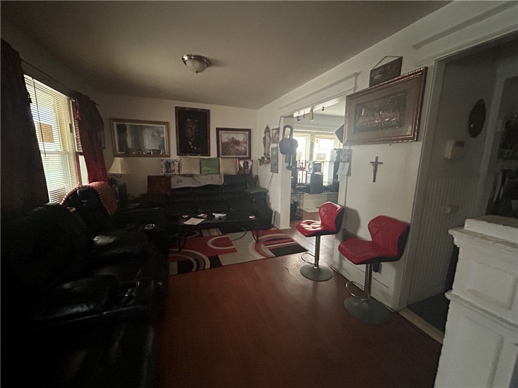 455 Frost Avenue Rochester, NY 14611 - Photo 5 of 33