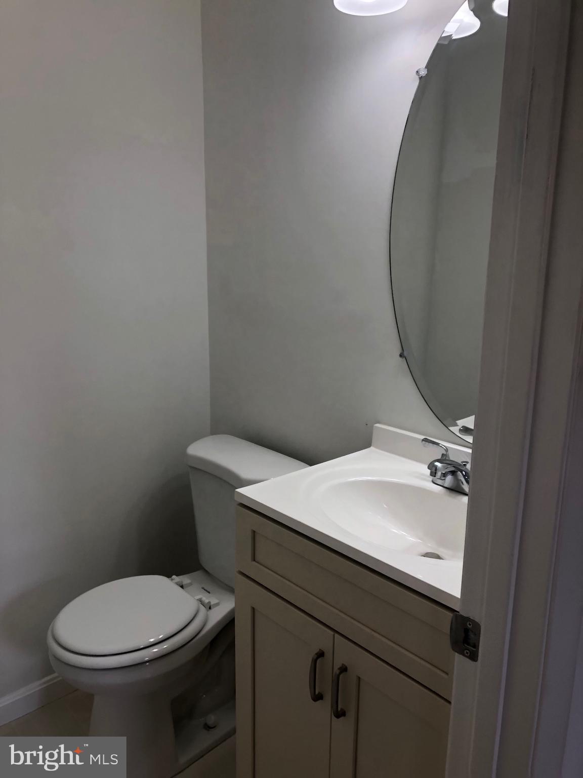 13127 Haddock Road Woodbridge, VA 22193 - Photo 19 of 24 Updated bath