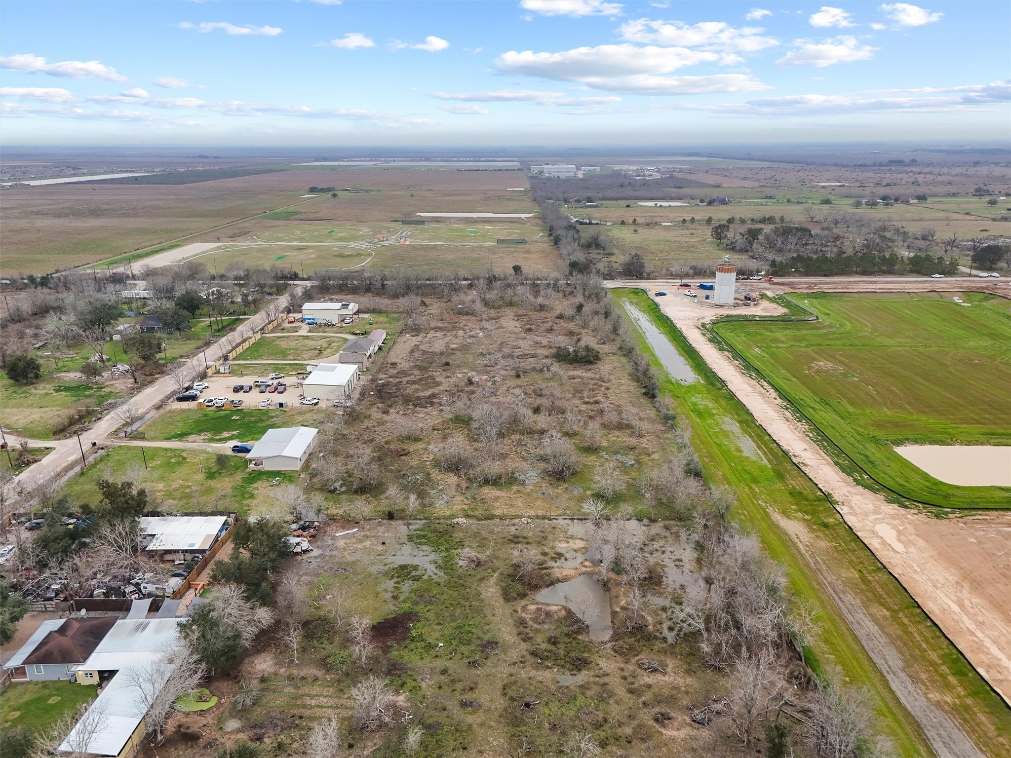 -b) Beckendorff Road Katy, TX 77493 - Photo 6 of 10 a view of a city with an ocean