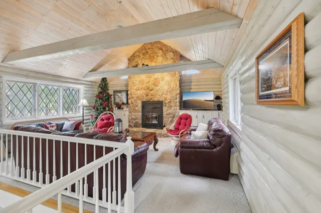 $499,000 | N7589 Lakeside Drive, Portage, WI 53901