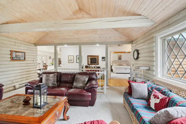 $499,000 | N7589 Lakeside Drive, Portage, WI 53901